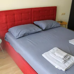 https://lavandula.hotels-in-tirana.com