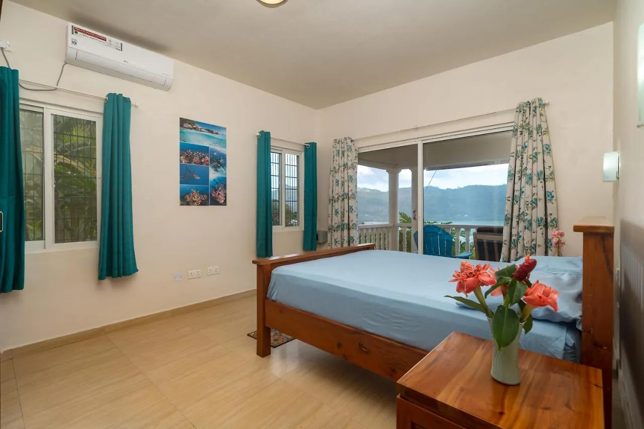 Top View Retreat Selfcatering Anse a La Mouche Apartment