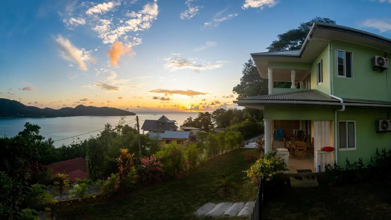Appartement Top View Retreat Selfcatering Anse a La Mouche